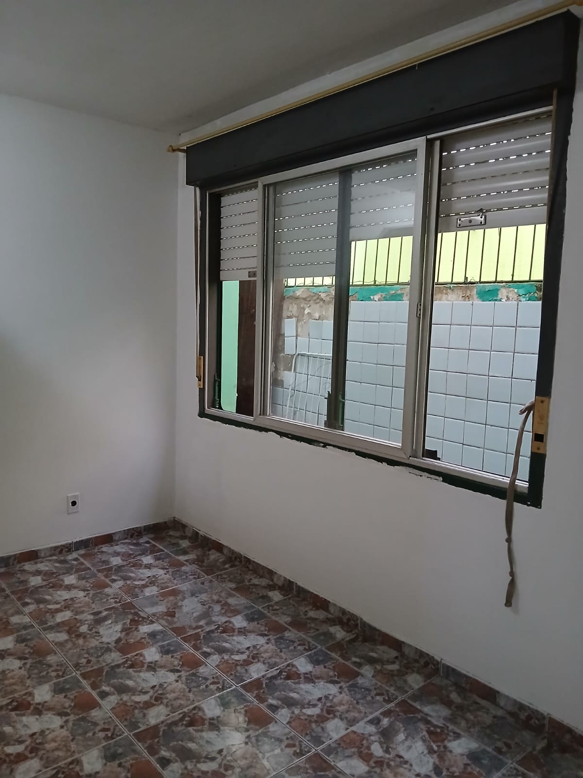 Imagem Apartamento à Venda, 28 m²em Azenha - Porto Alegre
