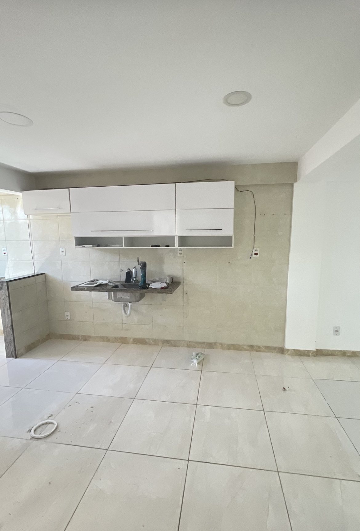 Imagem Casa de Condomínio com 2 Quartos para Alugar, 70 m²em São Cristóvão - Salvador