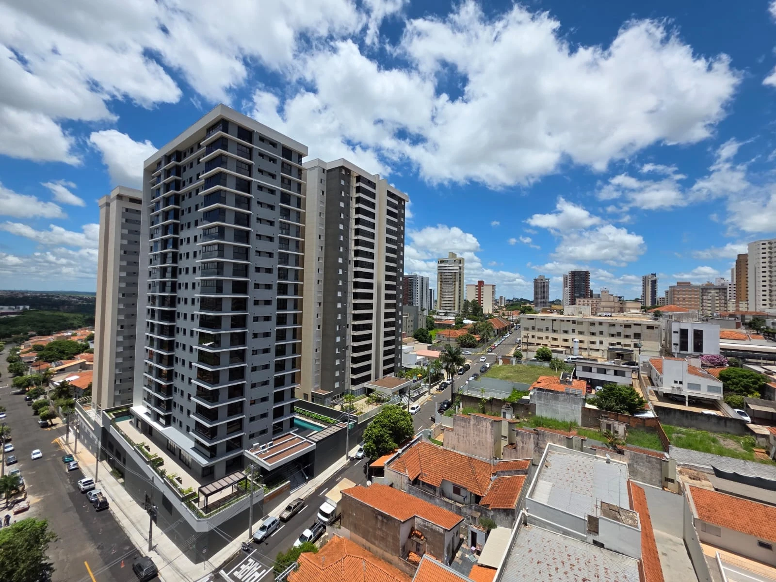 Imagem Apartamento com 2 Quartos à Venda, 65 m² em Centro - Marília