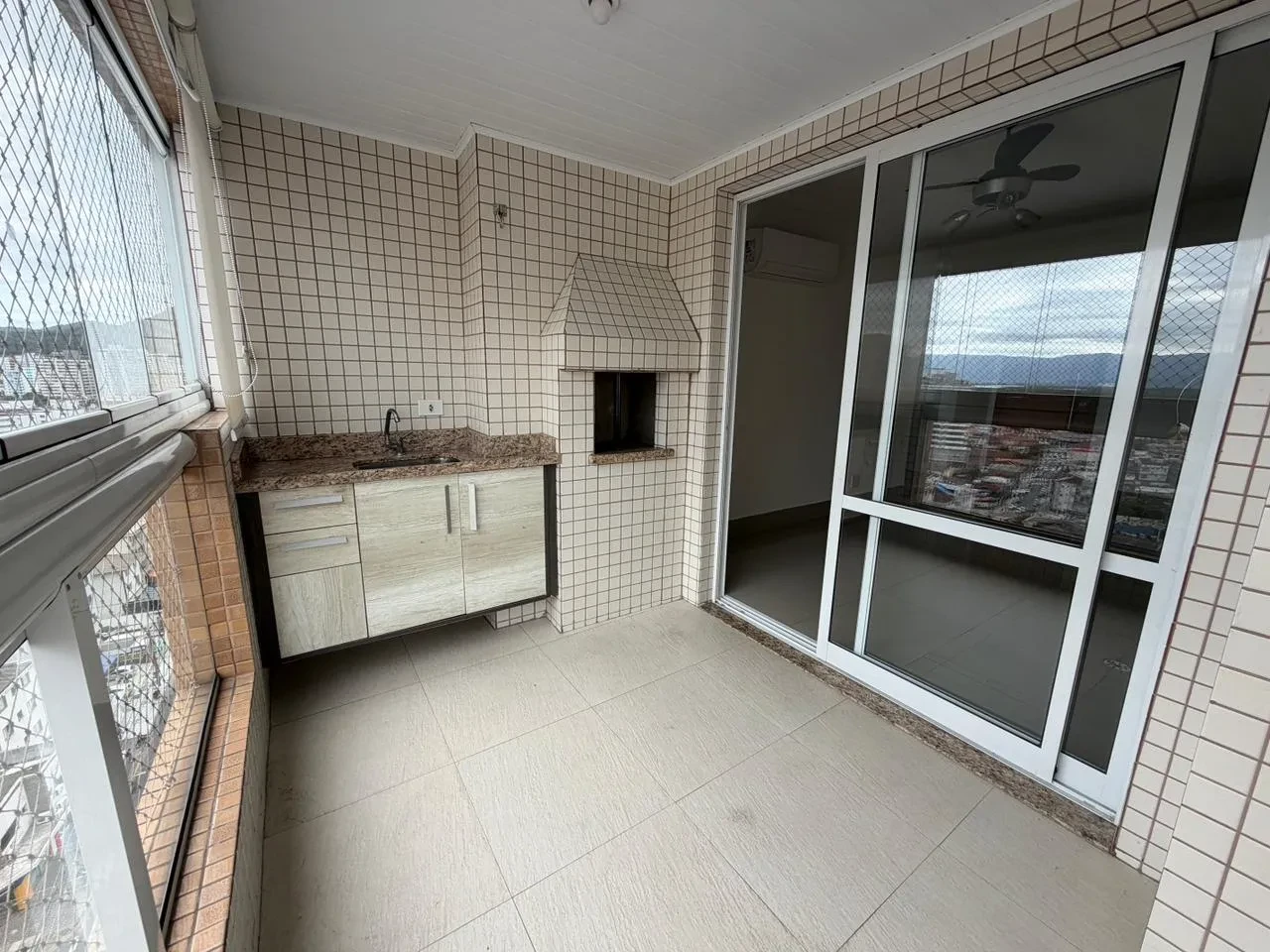 Imagem Apartamento com 2 Quartos para Alugar, 105 metros em Boqueirão - Praia Grande