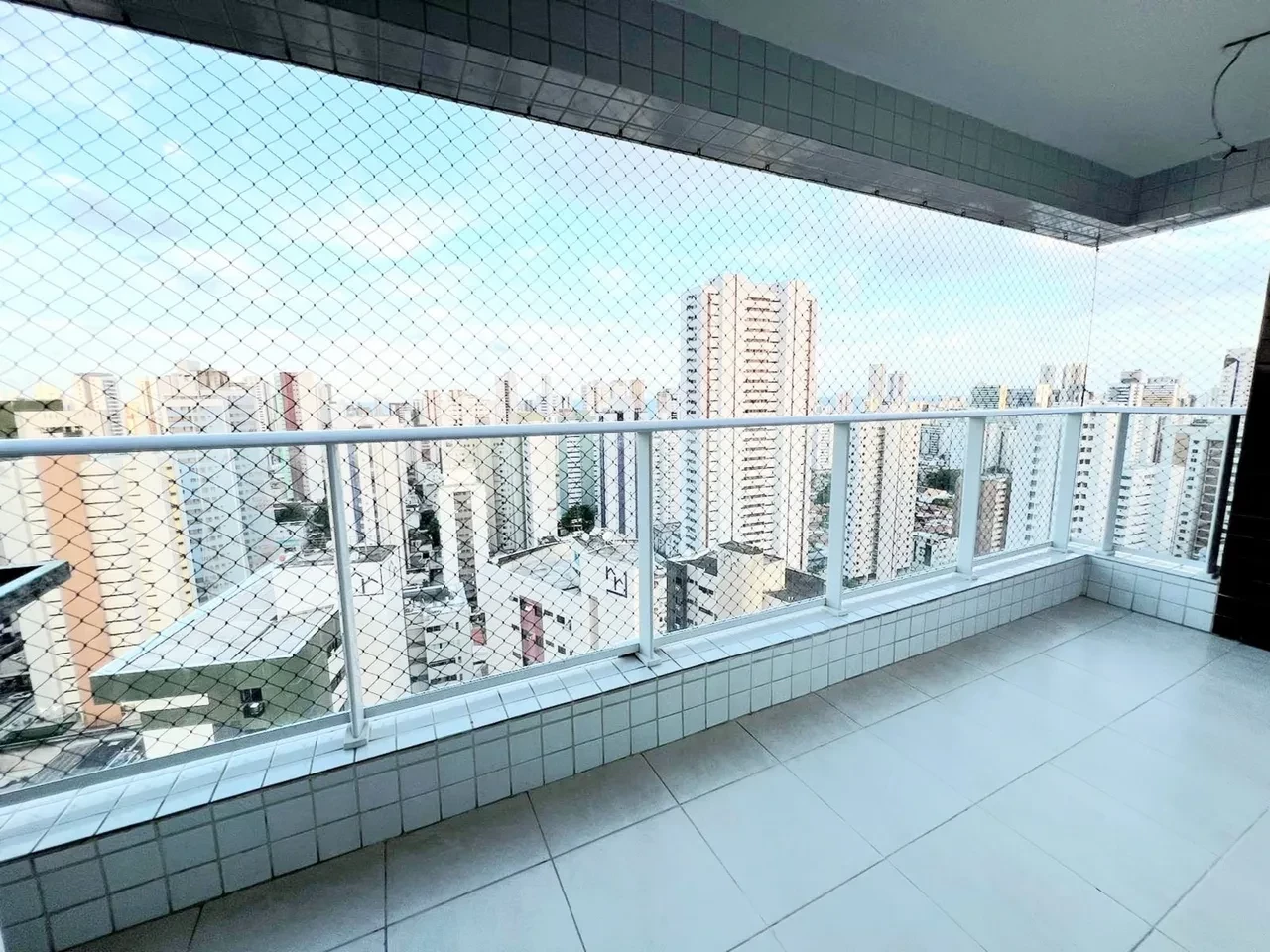 Imagem Apartamento com 3 Quartos para Alugar, 89 m² em Boa Viagem - Recife