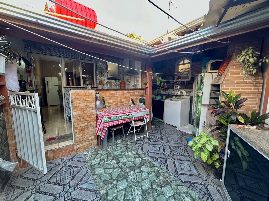 Foto do imóvel: Casa com 2 Quartos à Venda, 74 m² em Planalto - Belo Horizonte