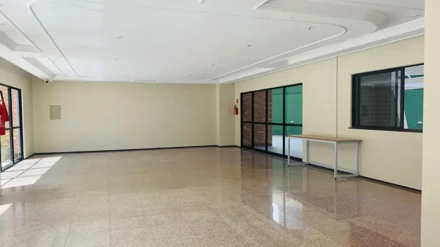 Foto do imóvel: Apartamento com 3 Quartos à Venda, 225 m² em Meireles - Fortaleza