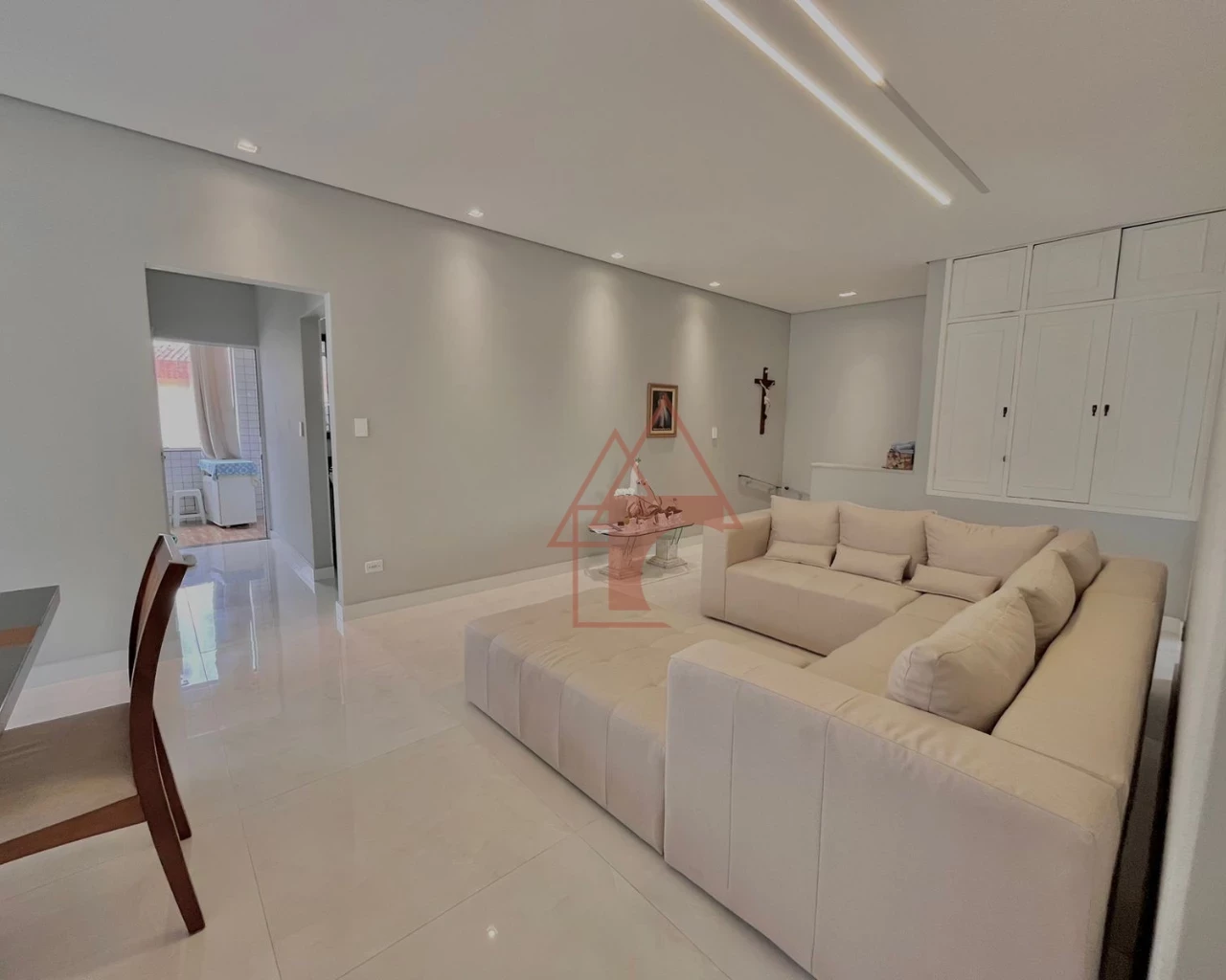 Imagem Casa com 4 Quartos à Venda, 129 m² em Vila Nova - Cubatão