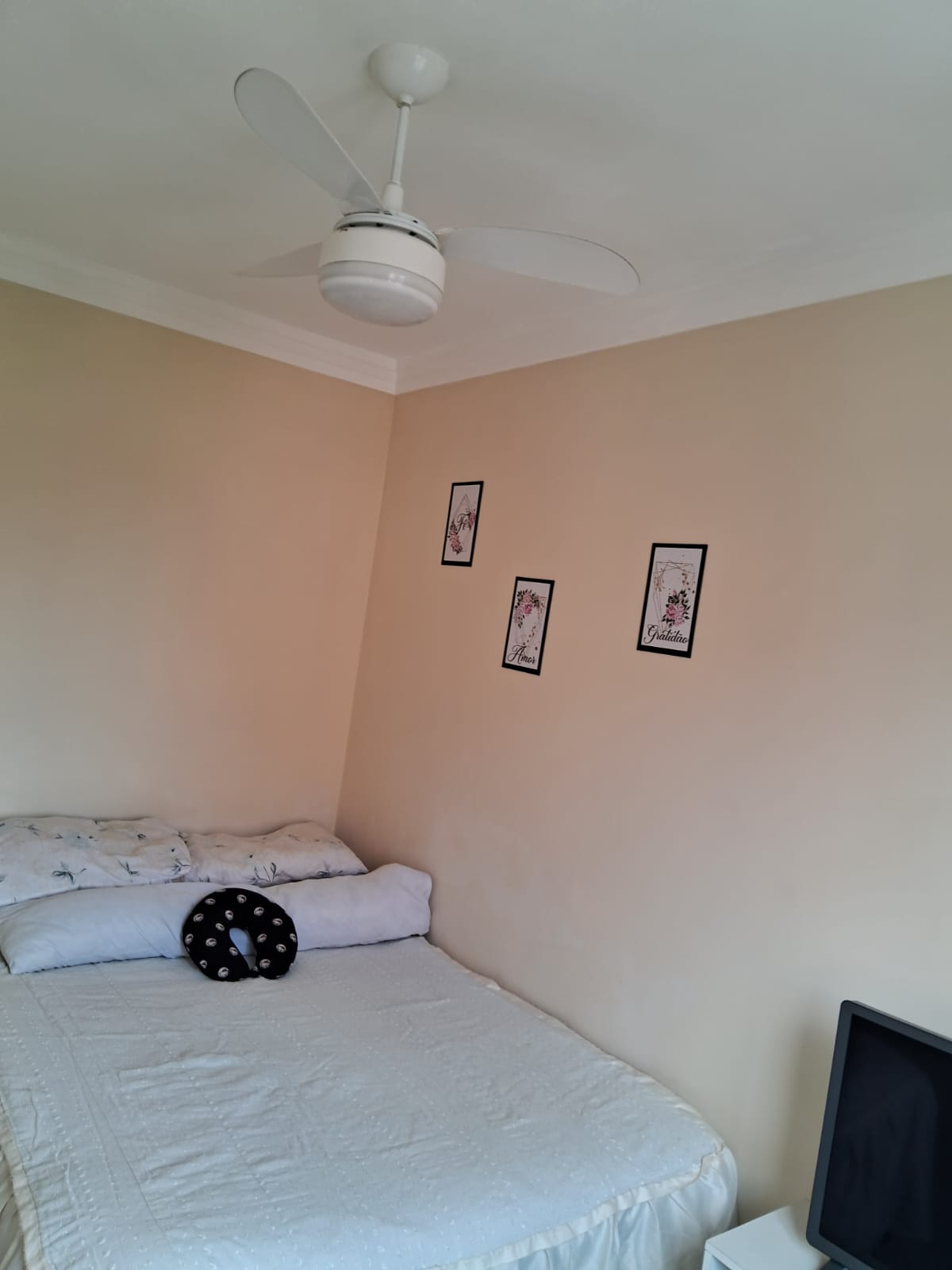 Imagem Apartamento com 2 Quartos à Venda, 44 m²em Recreio Ipitanga - Lauro de Freitas