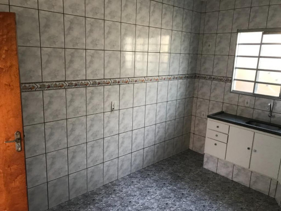 Imagem Casa com 3 Quartos à Venda,  em Presidente - Araçatuba