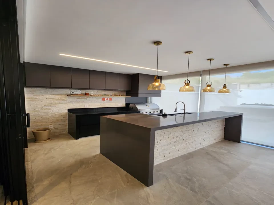 Imagem Casa de Condomínio com 4 Quartos à Venda, 270 m² em Jardim Novo Mundo - Jundiaí