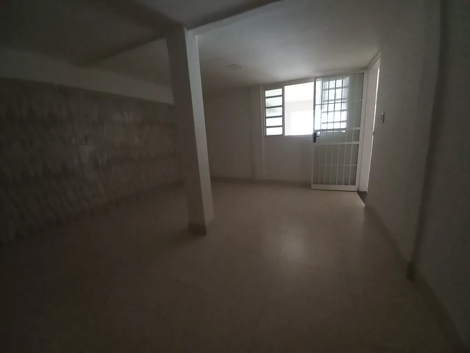 Foto do imóvel: Casa com 5 Quartos para Alugar, 250 m² em Poção - Cuiabá