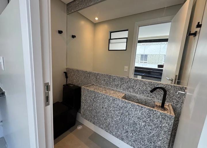 Imagem Casa de Condomínio com 2 Quartos à Venda, 68 m² em Alphaville I - Salvador
