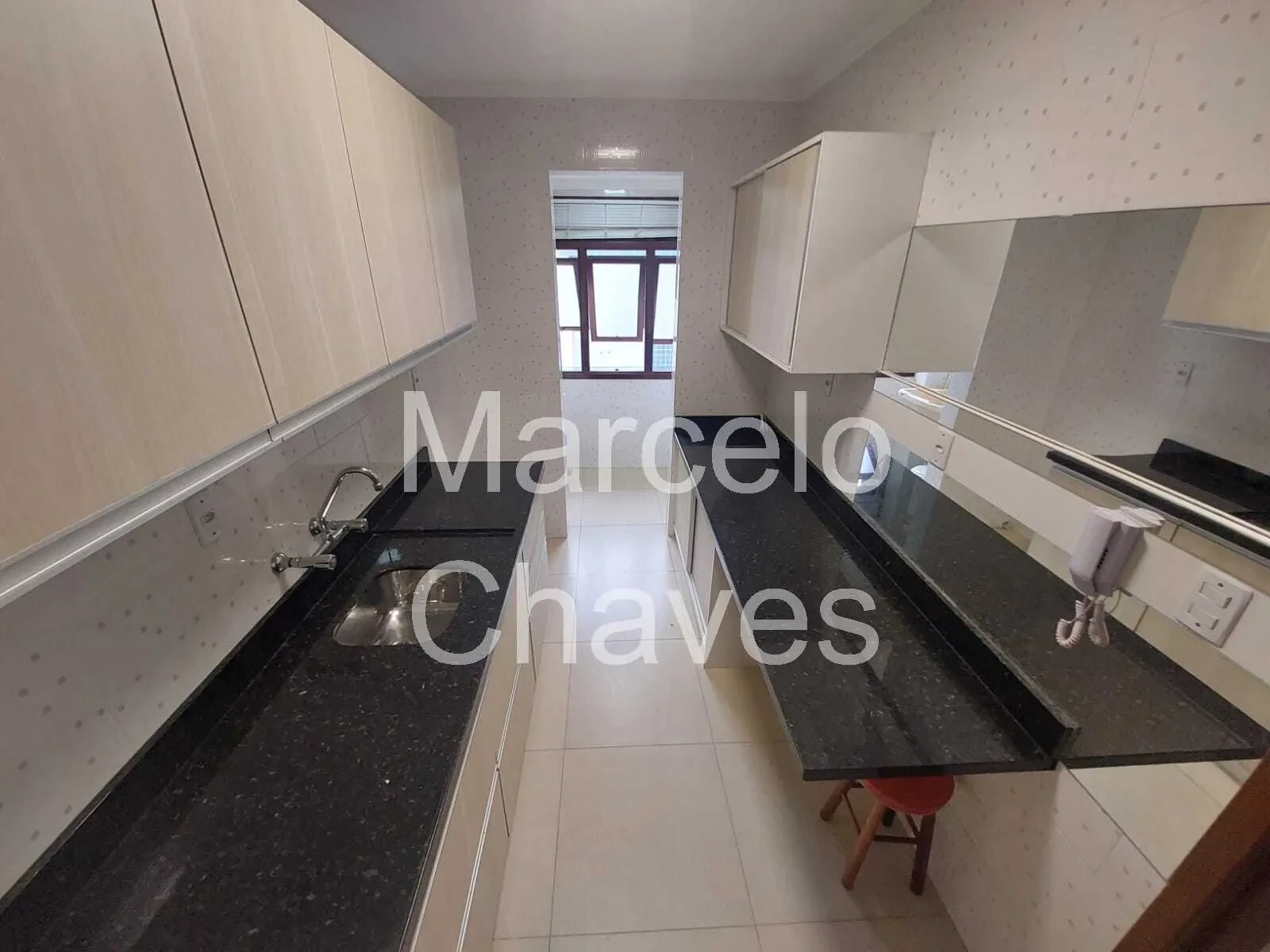 Imagem Cobertura com 2 Quartos à Venda, 134 metros em Higienópolis - Porto Alegre