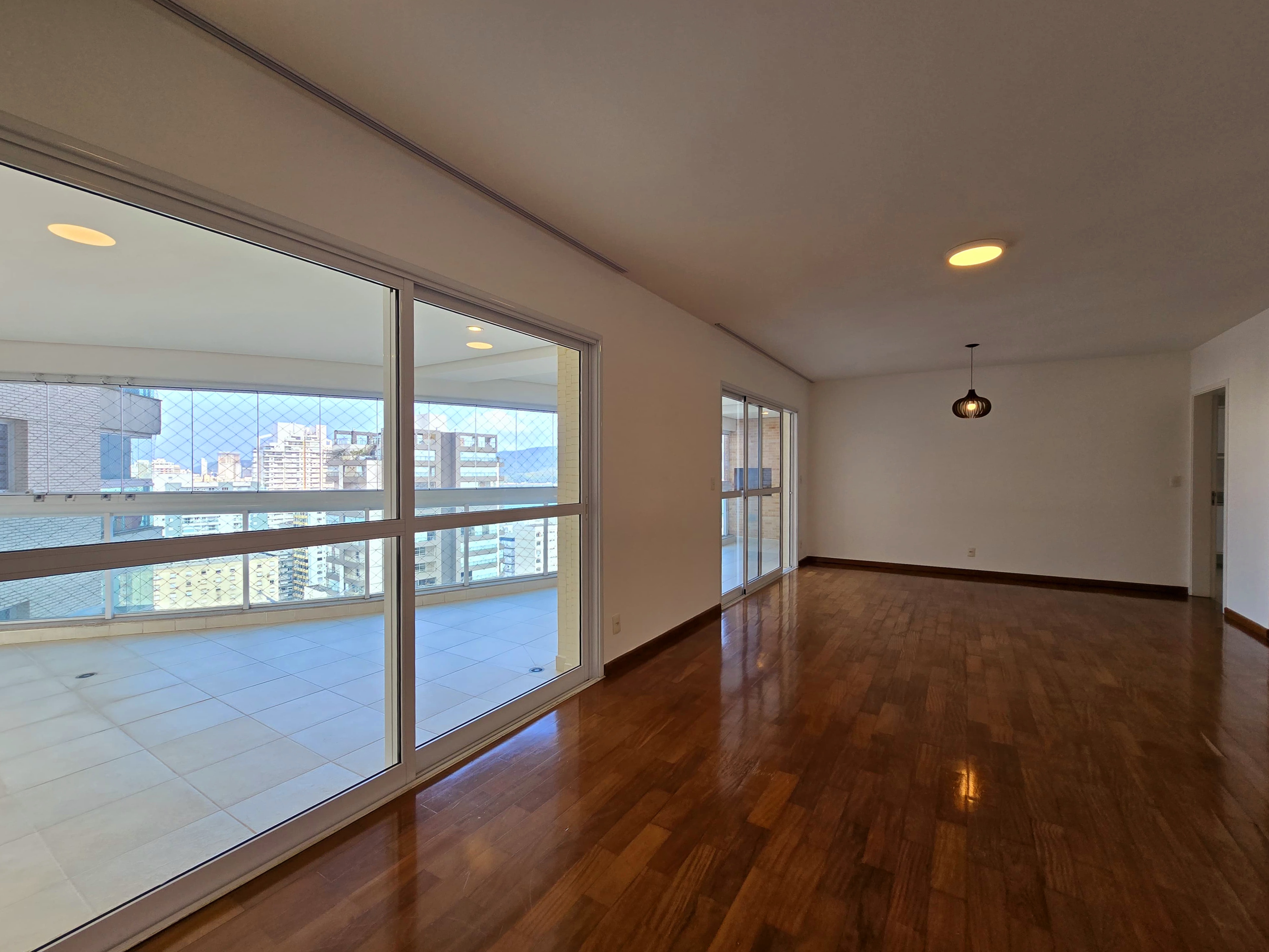 Foto do imóvel: Apartamento com 4 Quartos à Venda, 204 m² em Boqueirão - Santos