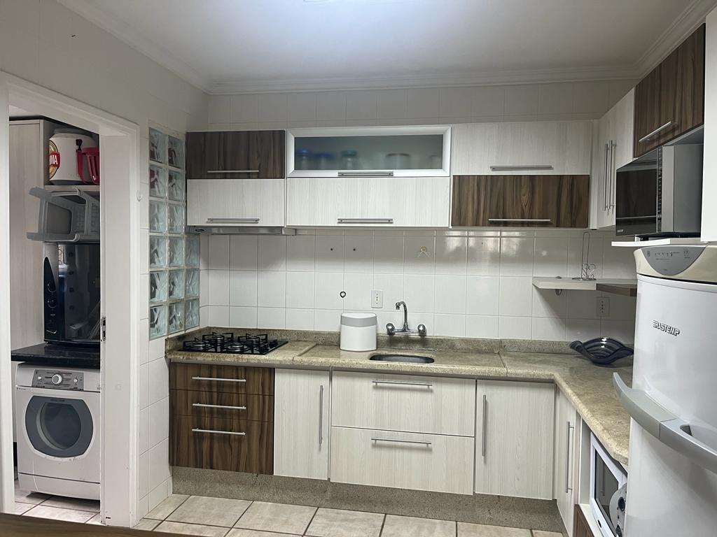 Imagem Apartamento com 3 Quartos para Temporada, 110 m² em Centro - Balneário Camboriú