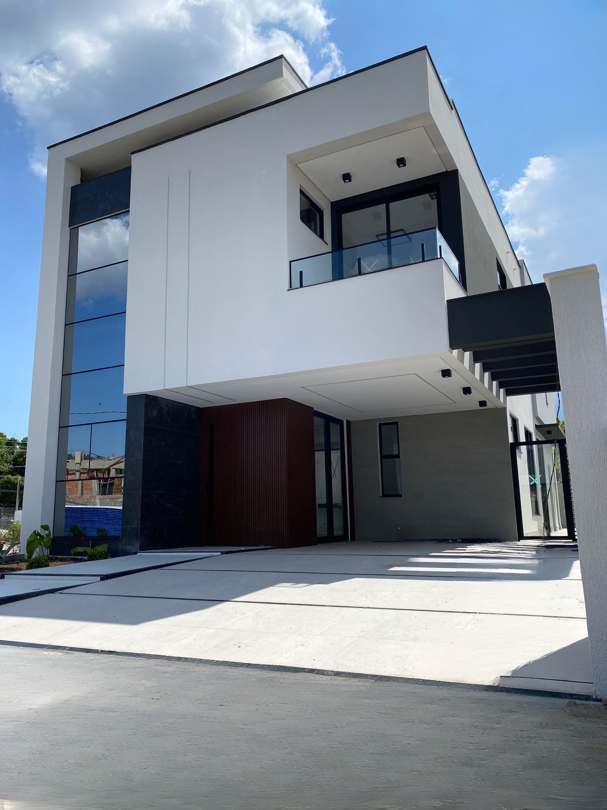 Casa de Condomínio com 4 Quartos à Venda, 271 m² em Ponta Negra - Manaus