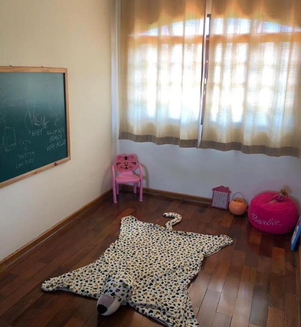 Imagem Sobrado com 4 Quartos à Venda, 336 m² em Jardim Paulista - Atibaia