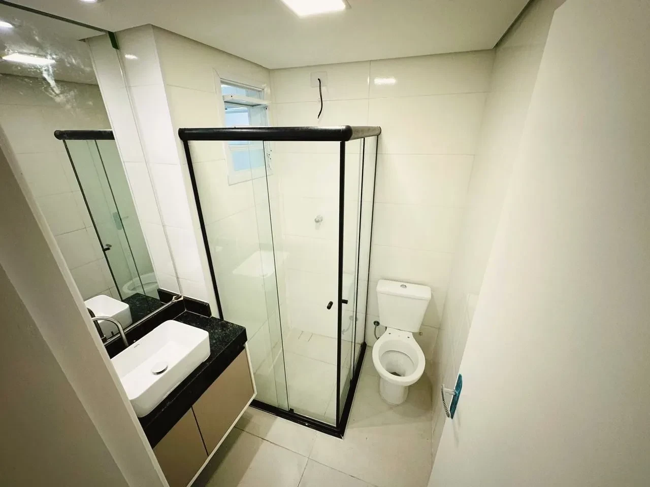 Imagem Apartamento com 2 Quartos à Venda, 63 m² em Ponta da Praia - Santos