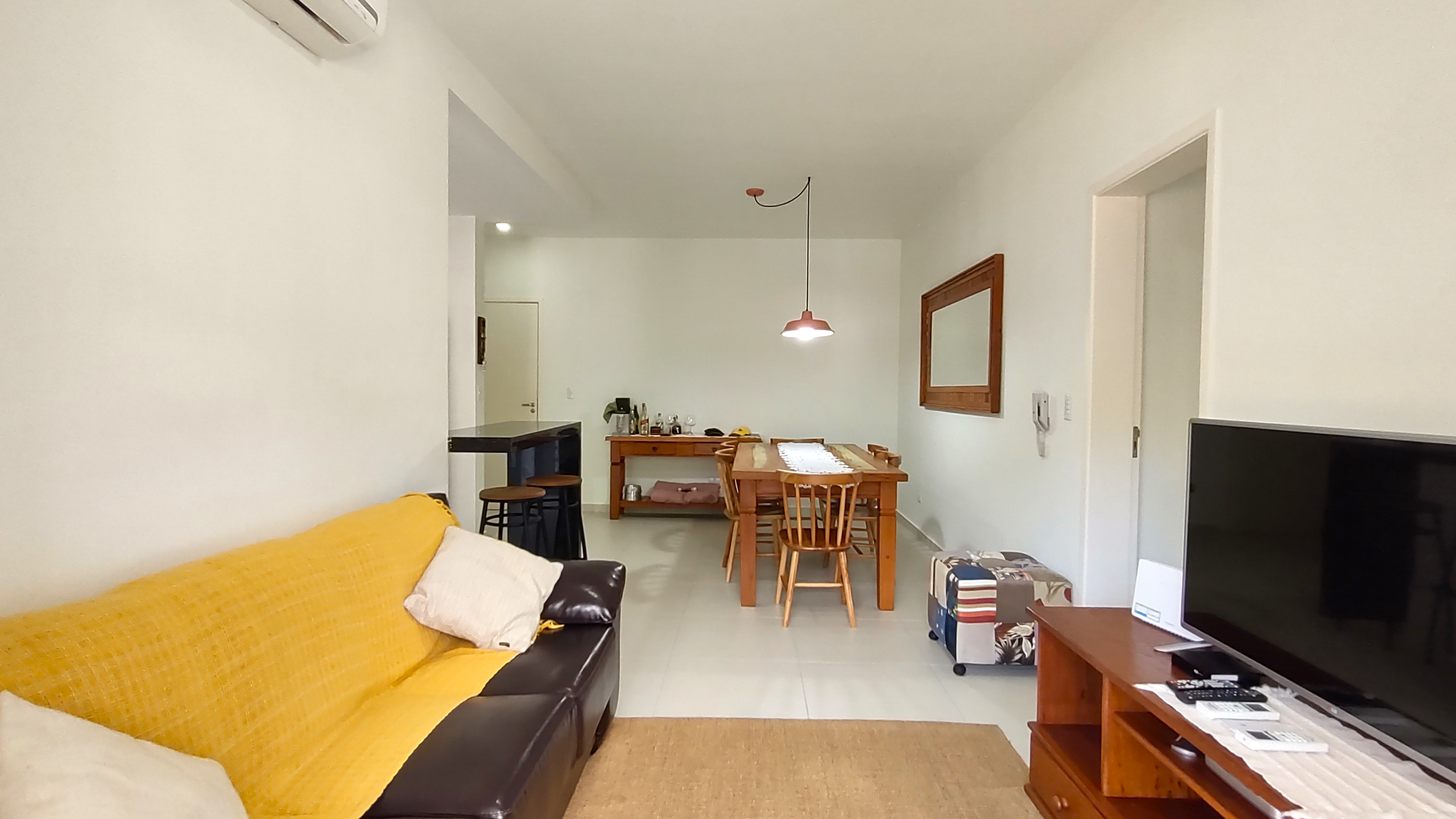 Imagem Apartamento com 2 Quartos à Venda, 75 m²em Toninhas - Ubatuba