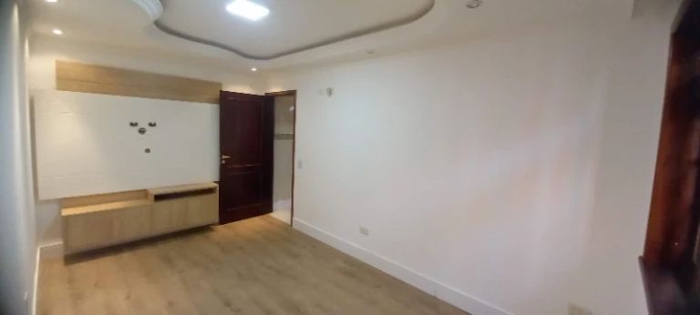 Imagem Casa com 4 Quartos à Venda, 132 m² em Aviação - São José dos Pinhais