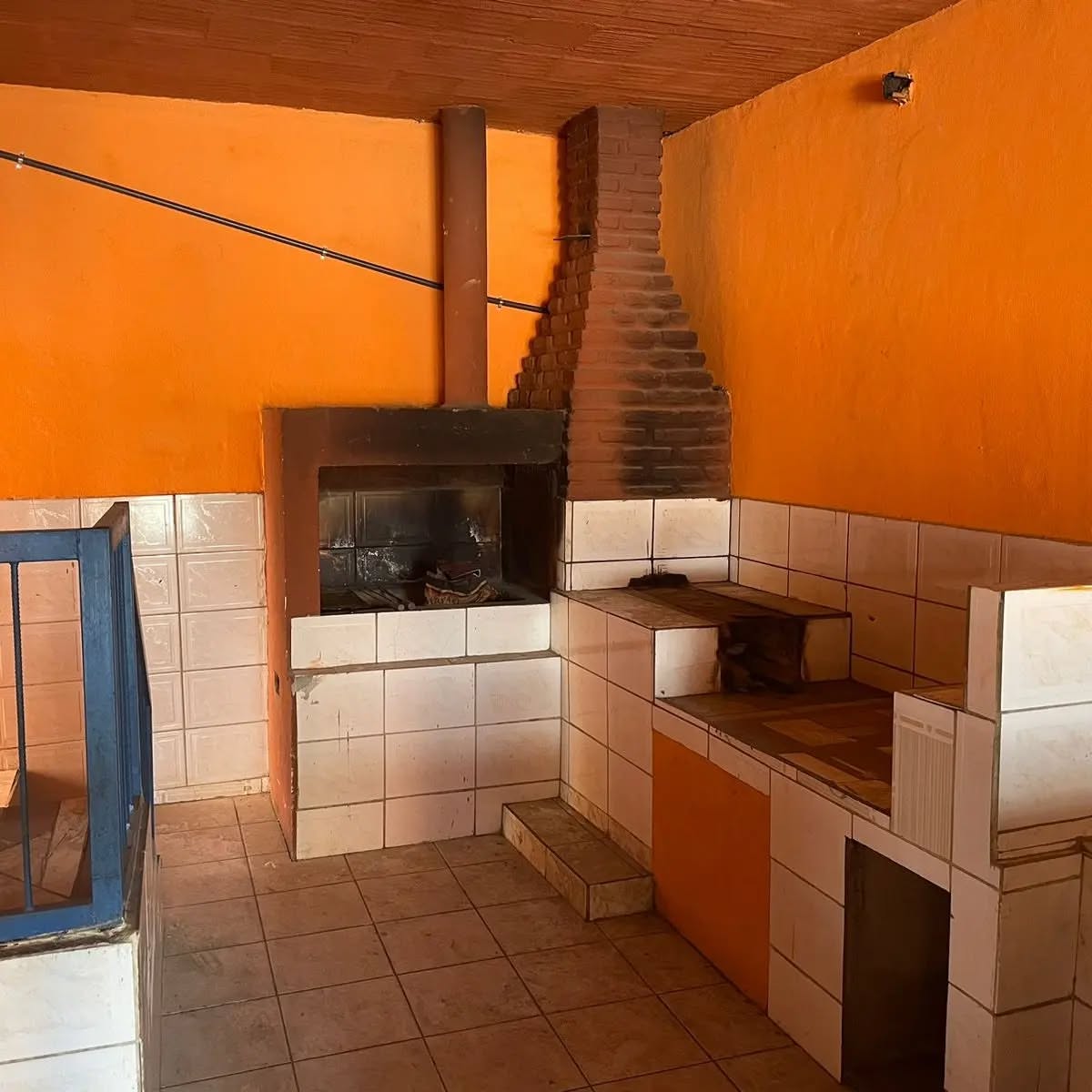 Imagem Casa com 4 Quartos à Venda, 360 m² em Veneza - Ribeirão das Neves