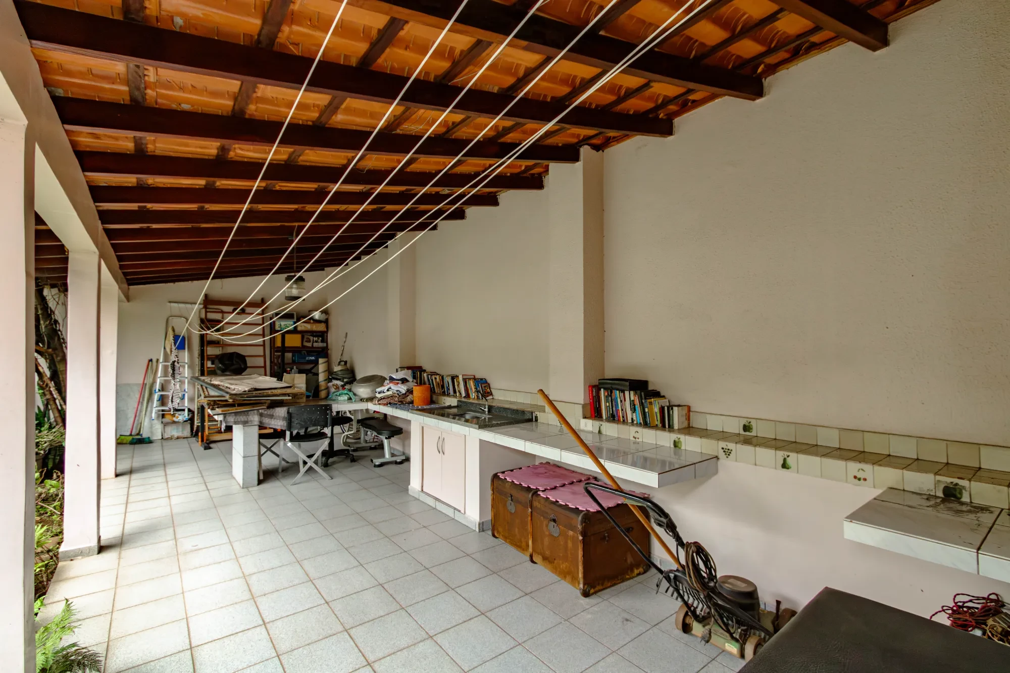 Imagem Sobrado com 4 Quartos para Alugar, 360 m² em Vila Gumercindo - São Paulo