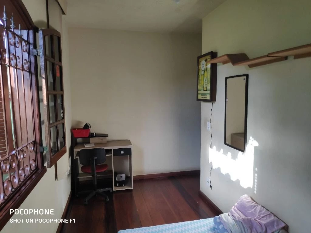 Imagem Casa com 5 Quartos à Venda, 290 m² em Parque Xangri-Lá - Contagem