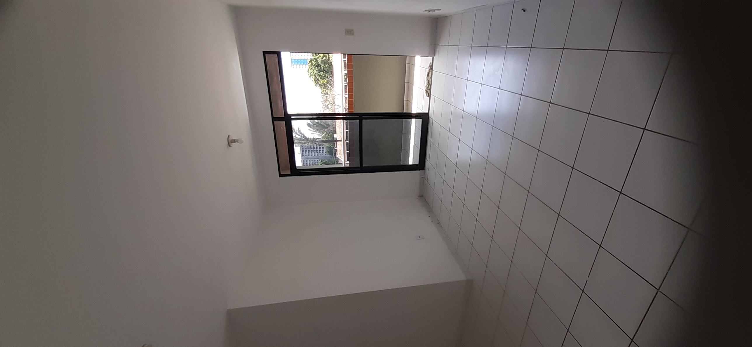 Imagem Apartamento com 3 Quartos para Alugar, 77 m²em Turu - São Luís