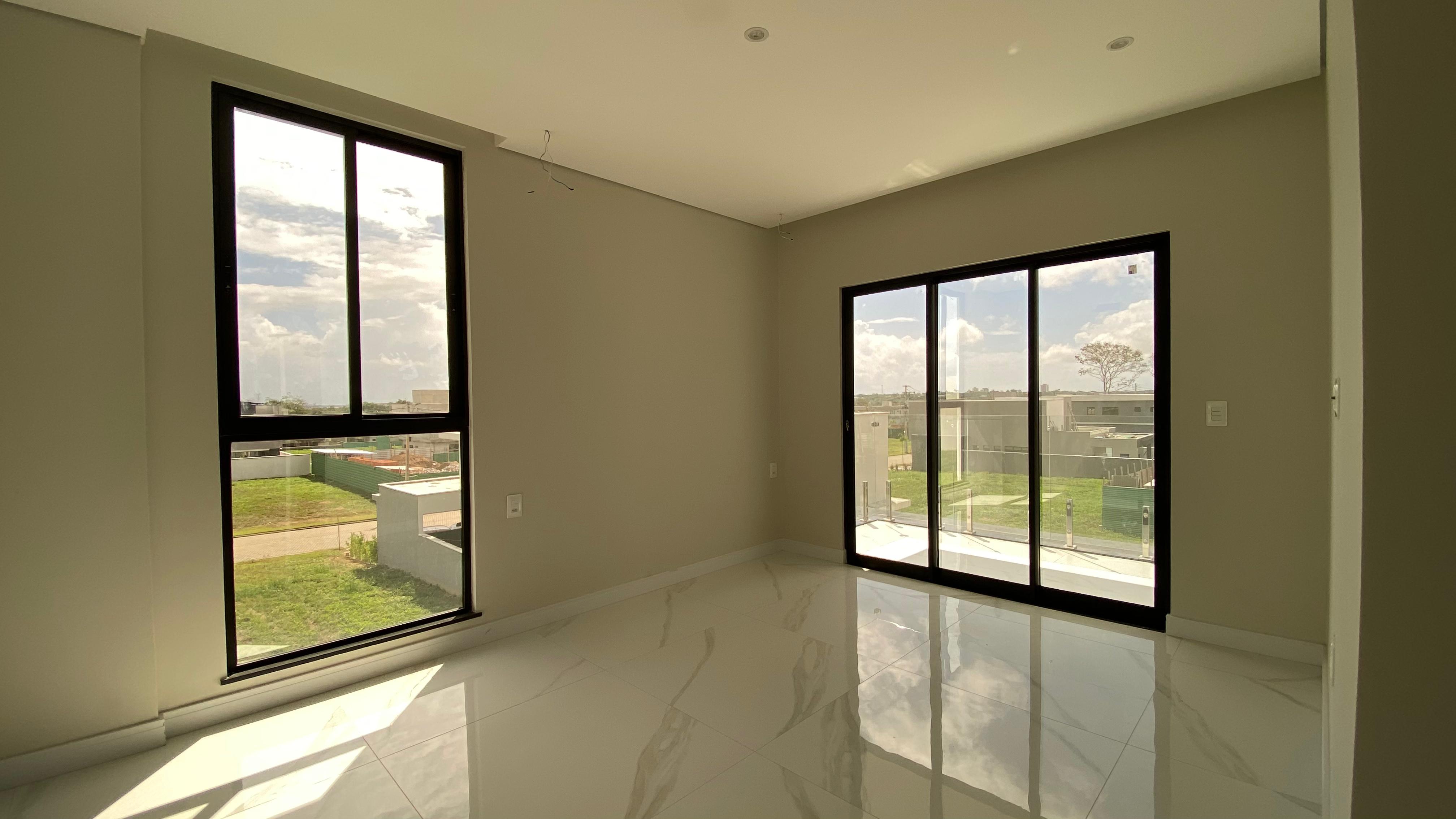 Imagem Casa de Condomínio com 4 Quartos à Venda, 241 m² em Cidade Alpha - Eusébio