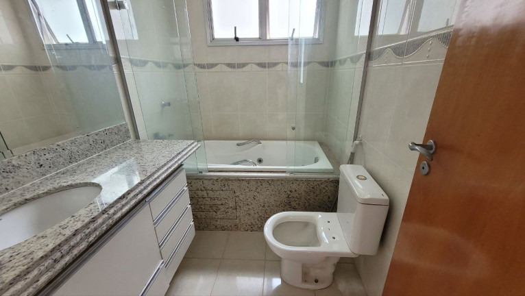 Imagem Apartamento com 3 Quartos à Venda, 117 m² em Serrinha - Goiânia