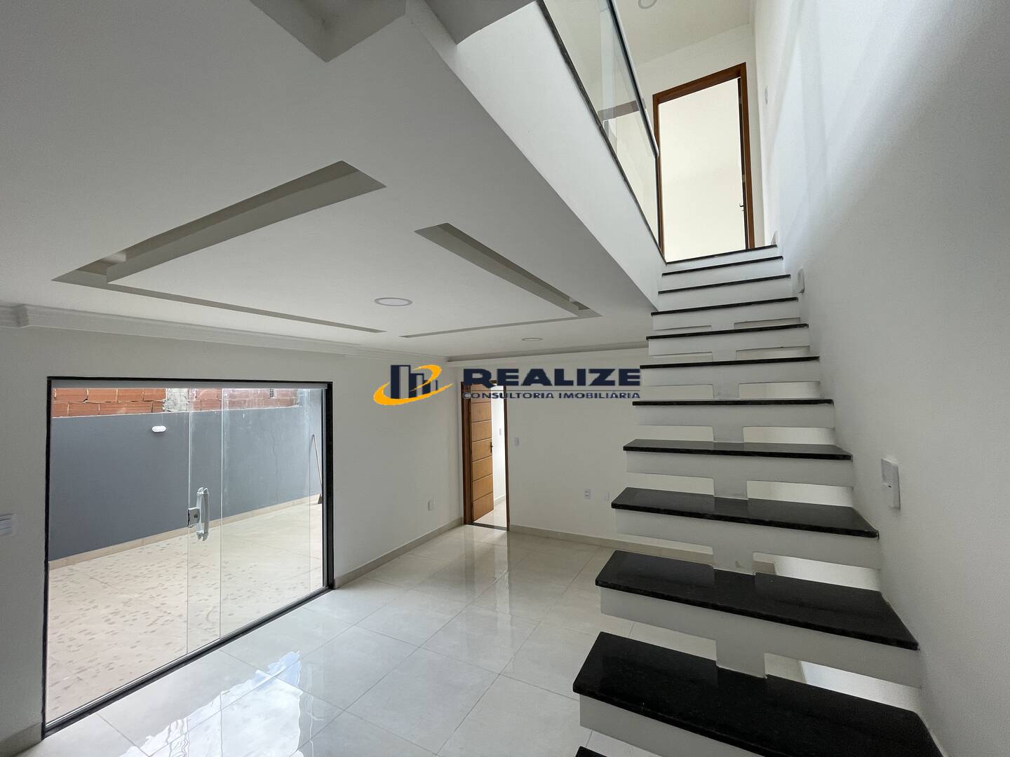 Casa com 3 Quartos à Venda, 155 m²em Parque Santo Antônio - Campos dos Goytacazes