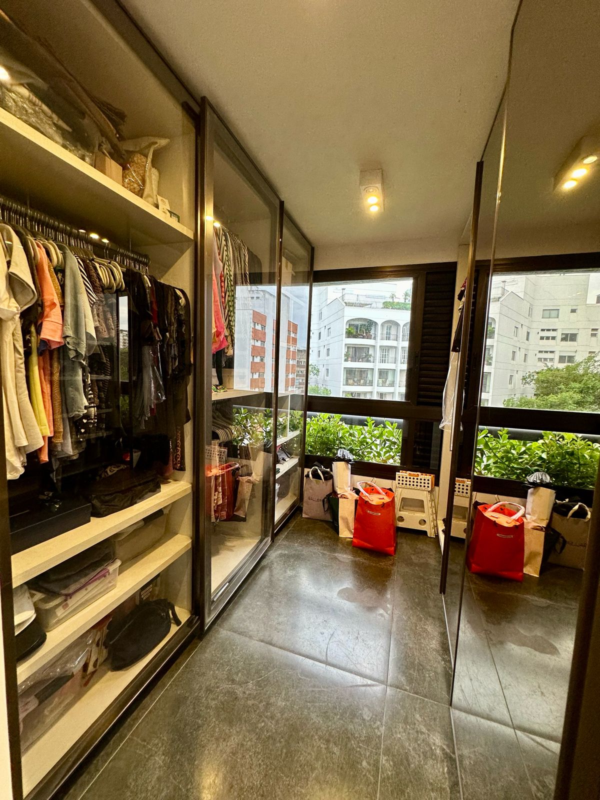 Imagem Apartamento com 4 Quartos à Venda, 293 m²em Real Parque - São Paulo