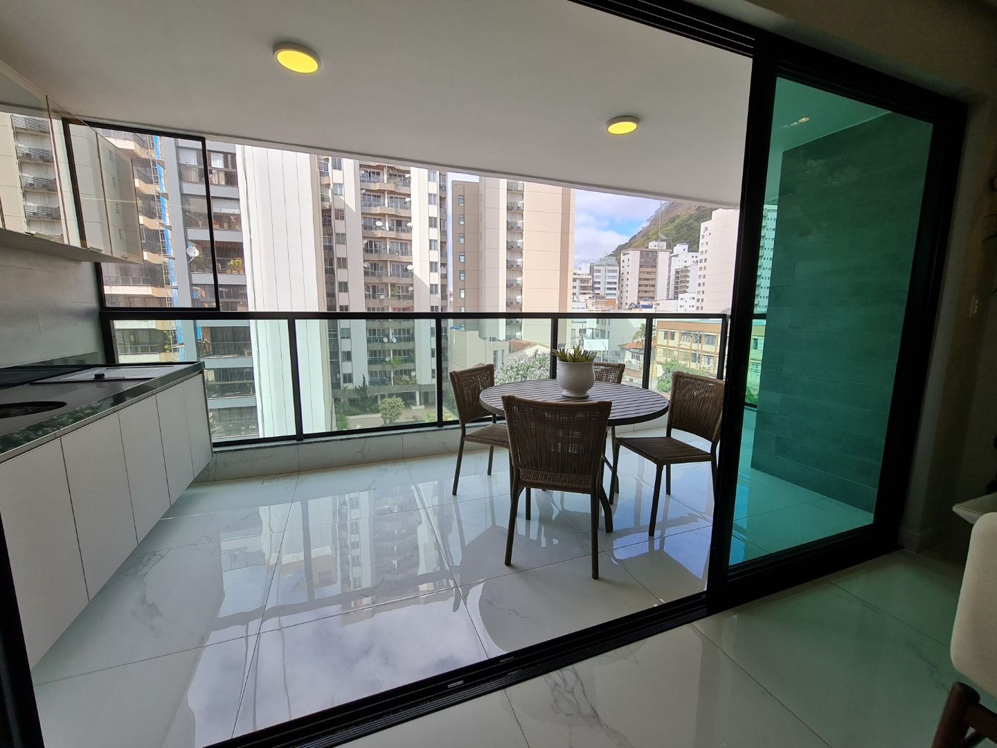 Imagem Apartamento com 3 Quartos à Venda, 120 m² em Santa Helena - Juiz de Fora