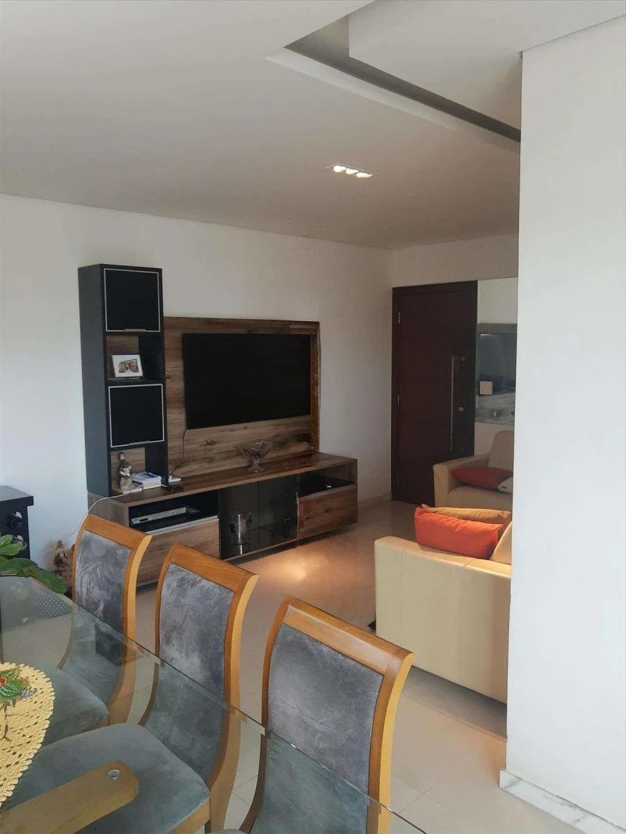 Imagem Apartamento com 4 Quartos à Venda, 118 m²em Prado - Belo Horizonte