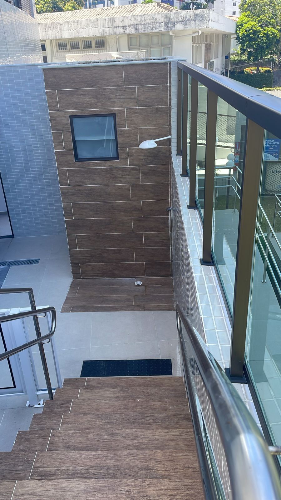 Imagem Apartamento com 1 Quarto para Alugar, 33 m² em Graças - Recife
