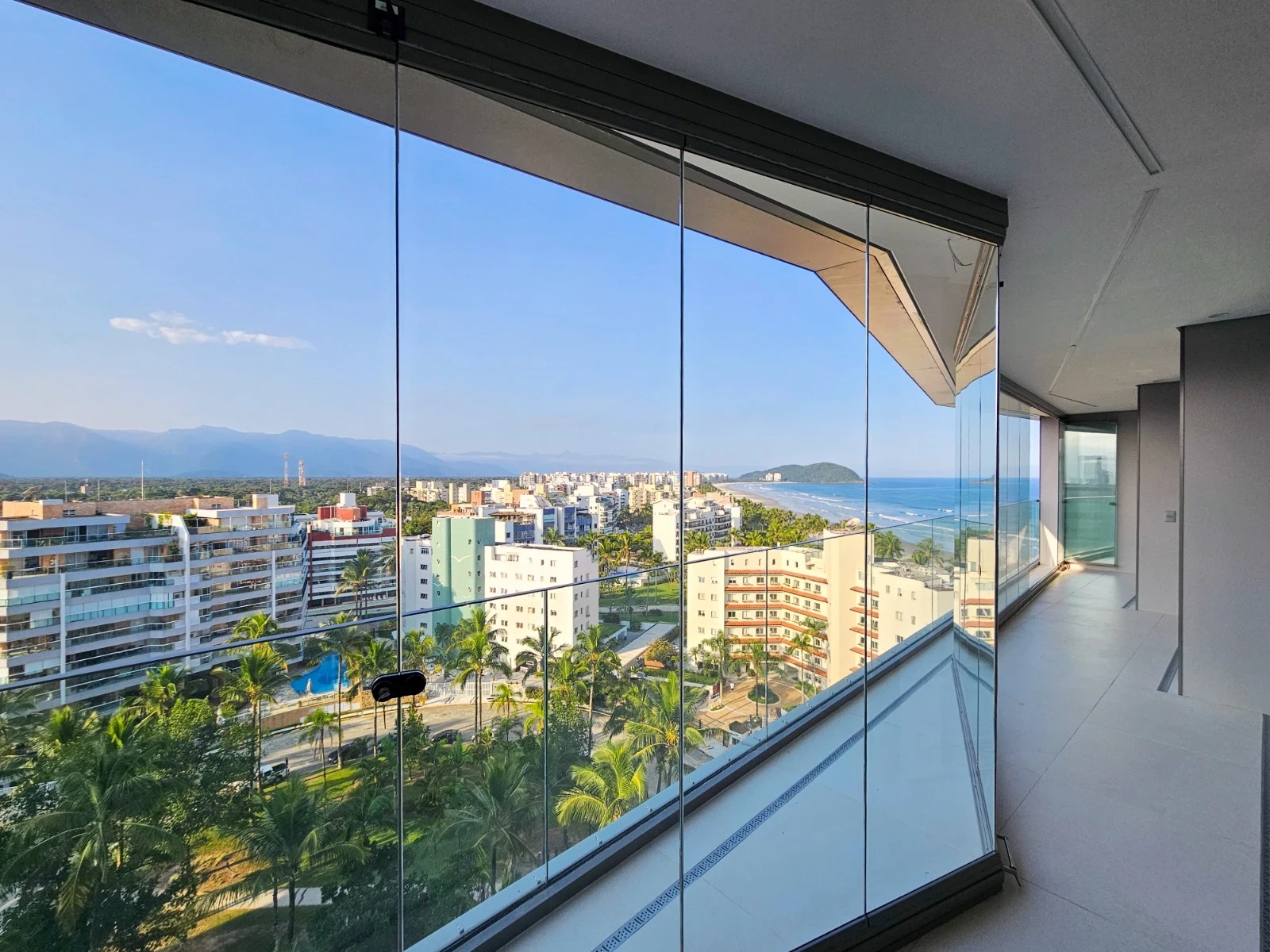 Imagem Apartamento com 4 Quartos à Venda, 202 m² em Riviera - Bertioga