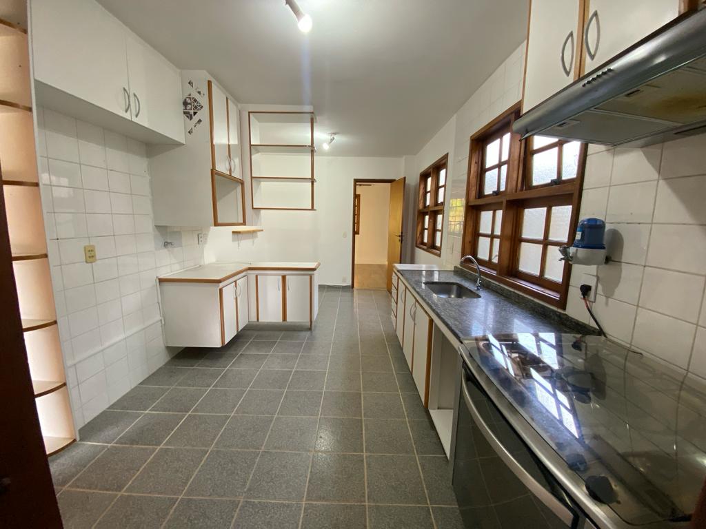 Casa de Condomínio com 4 Quartos para Alugar, 170 m²em Jardim São Paulo II - cotia