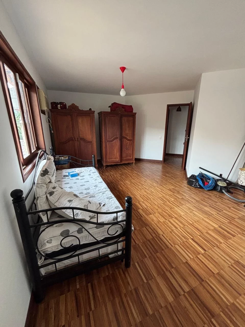 Imagem Casa de Condomínio com 3 Quartos para Alugar, 325 m² em Vargem Grande - Rio de Janeiro