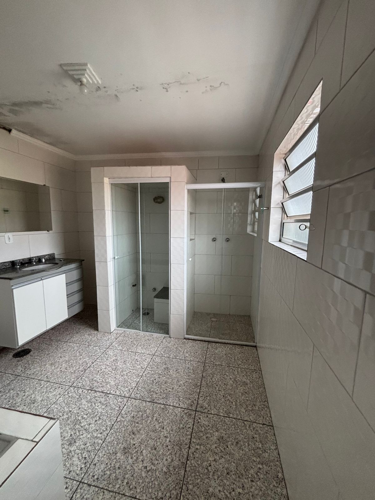 Foto do imóvel: Casa com 3 Quartos à Venda, 300 m² em Jardim das Rosas (Zona Leste) - São Paulo