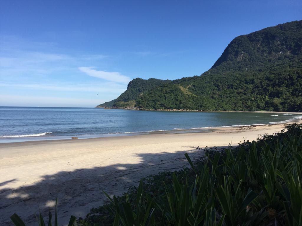 Imagem Casa de Condomínio com 4 Quartos à Venda, 300 m²em Praia das Palmeiras - Caraguatatuba