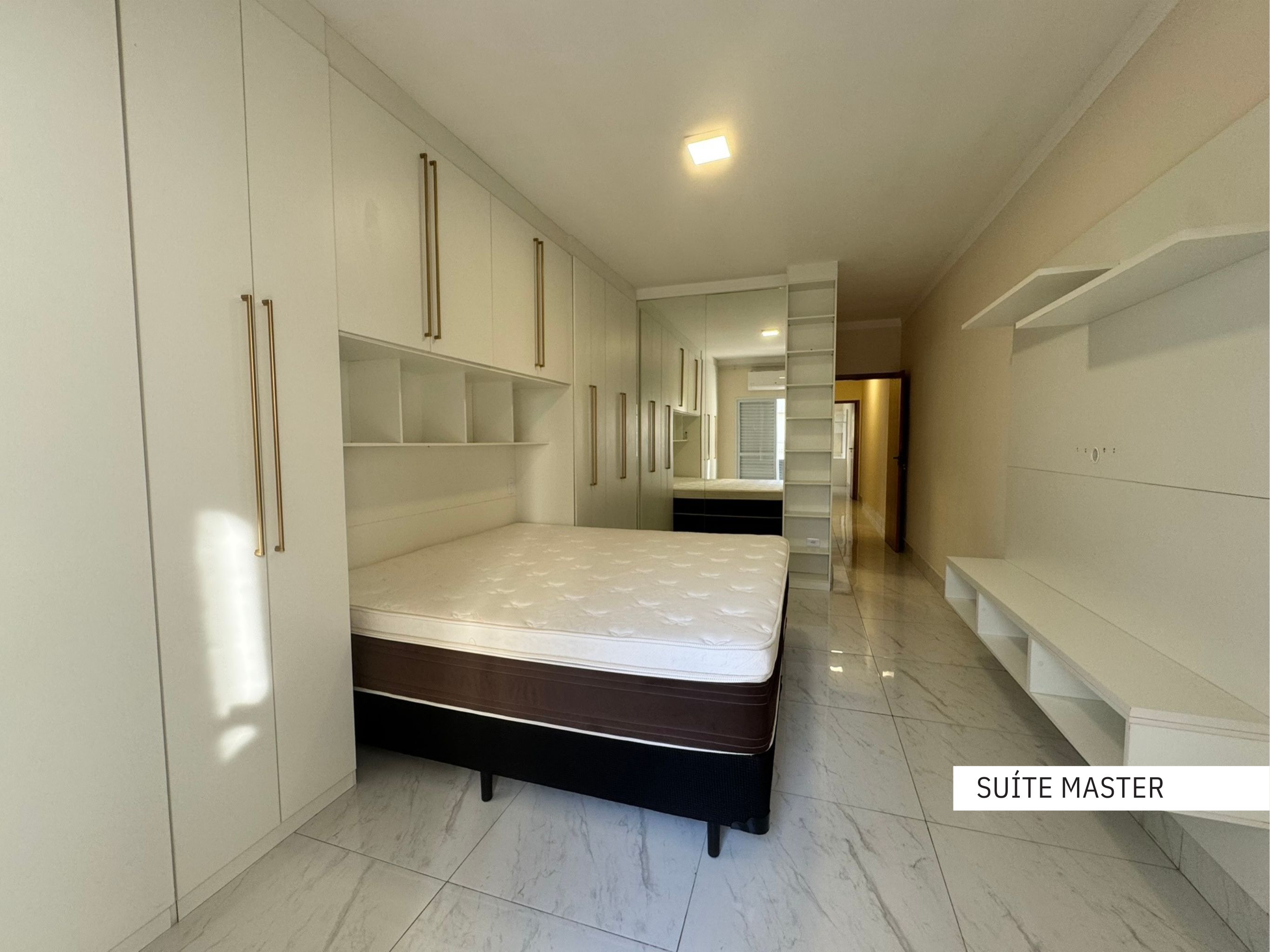 Imagem Sobrado com 3 Quartos à Venda, 150 m² em Ocian - Praia Grande
