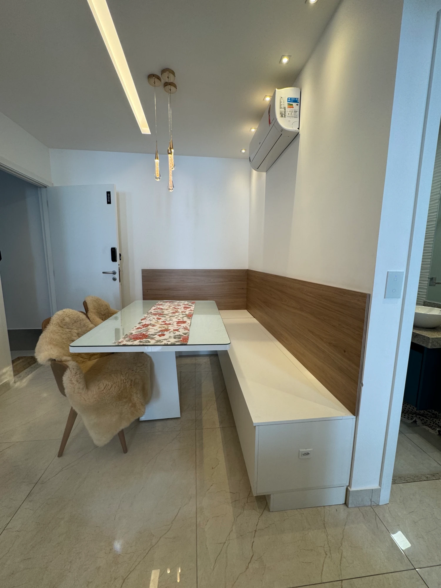 Imagem Apartamento com 2 Quartos à Venda, 64 m² em Itapuã - Vila Velha