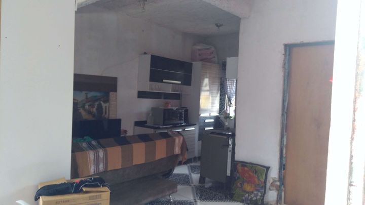 Imagem Casa com 2 Quartos à Venda, 380 m² em Jardim Guandu - Nova Iguaçu