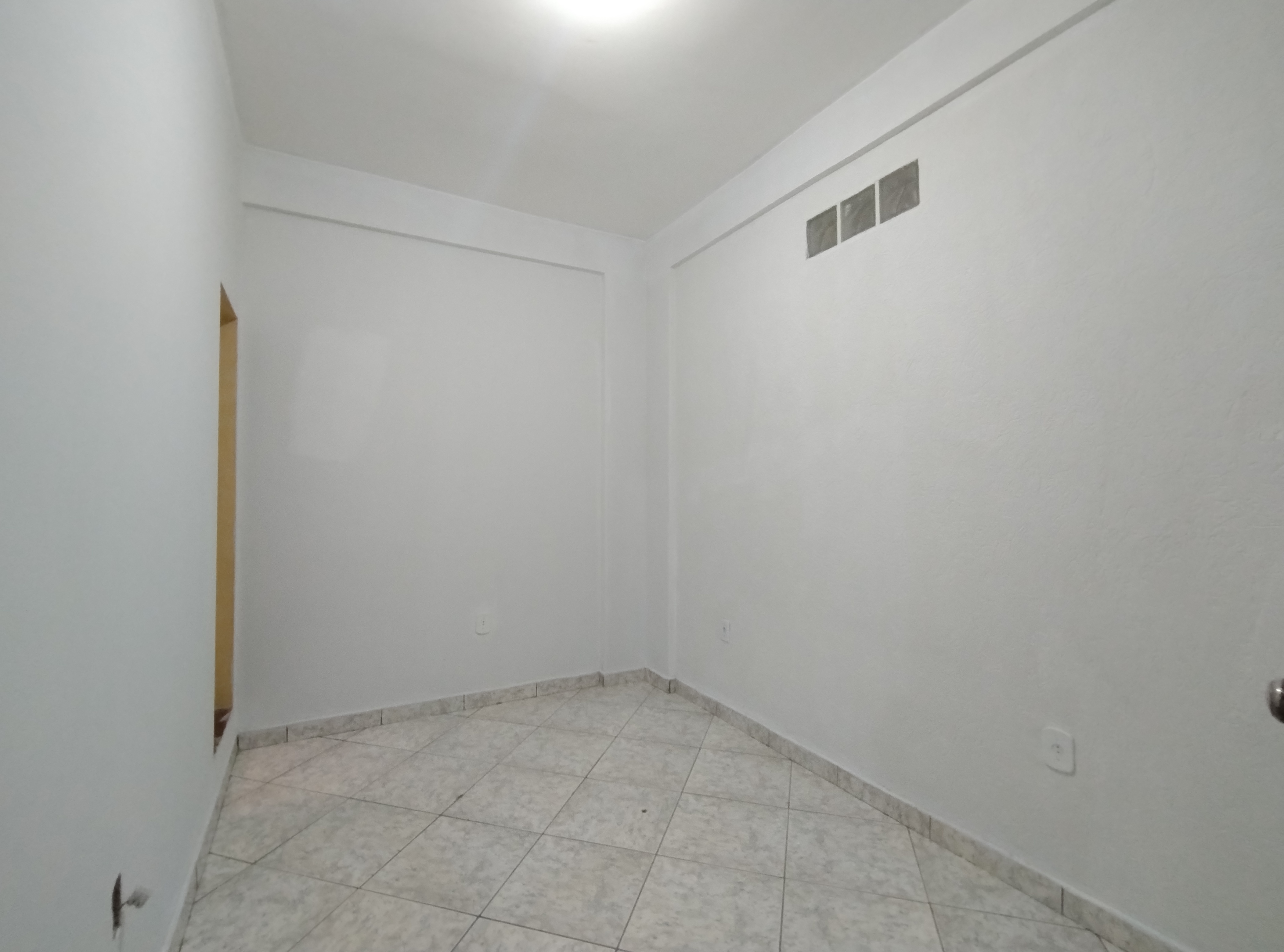 Imagem Apartamento com 2 Quartos à Venda, 46 m²em Riacho Fundo I - Brasília