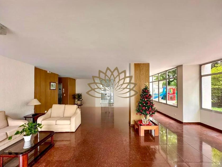 Imagem Apartamento com 2 Quartos à Venda, 75 m²em Campo Belo - São Paulo