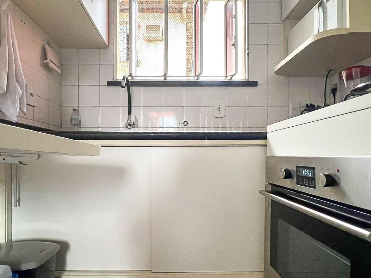Imagem Apartamento com 2 Quartos à Venda, 64 m²em Grageru - Aracaju