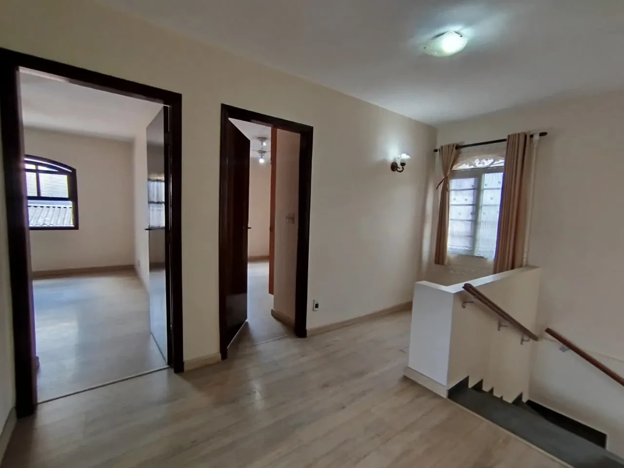 Imagem Sobrado com 3 Quartos à Venda, 250 m² em Vila Nhocune - São Paulo