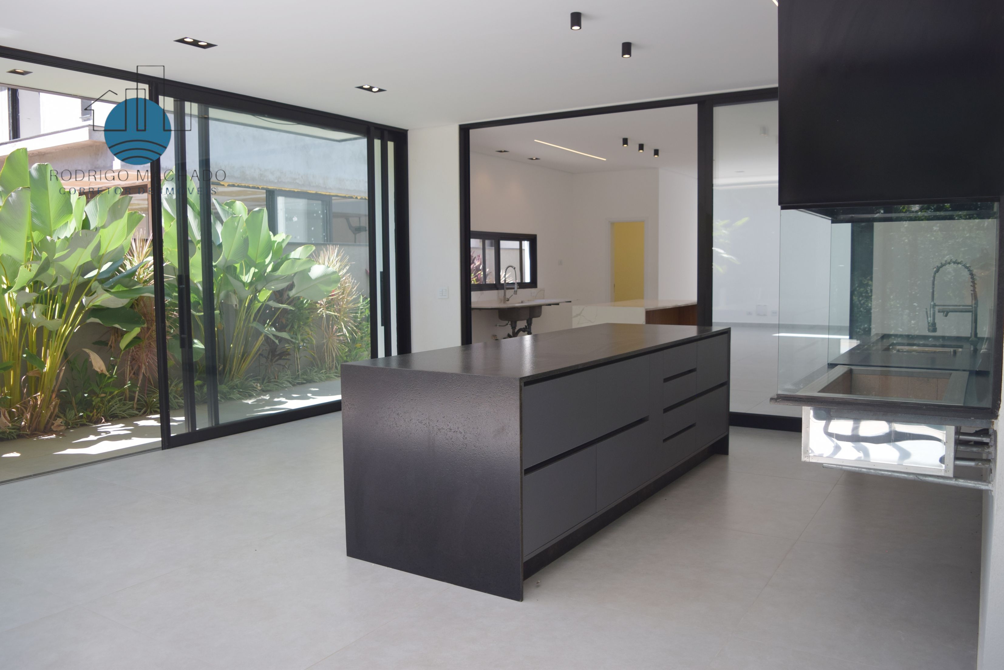 Imagem Casa de Condomínio com 4 Quartos à Venda, 313 m² em San Fernando Valley - Atibaia