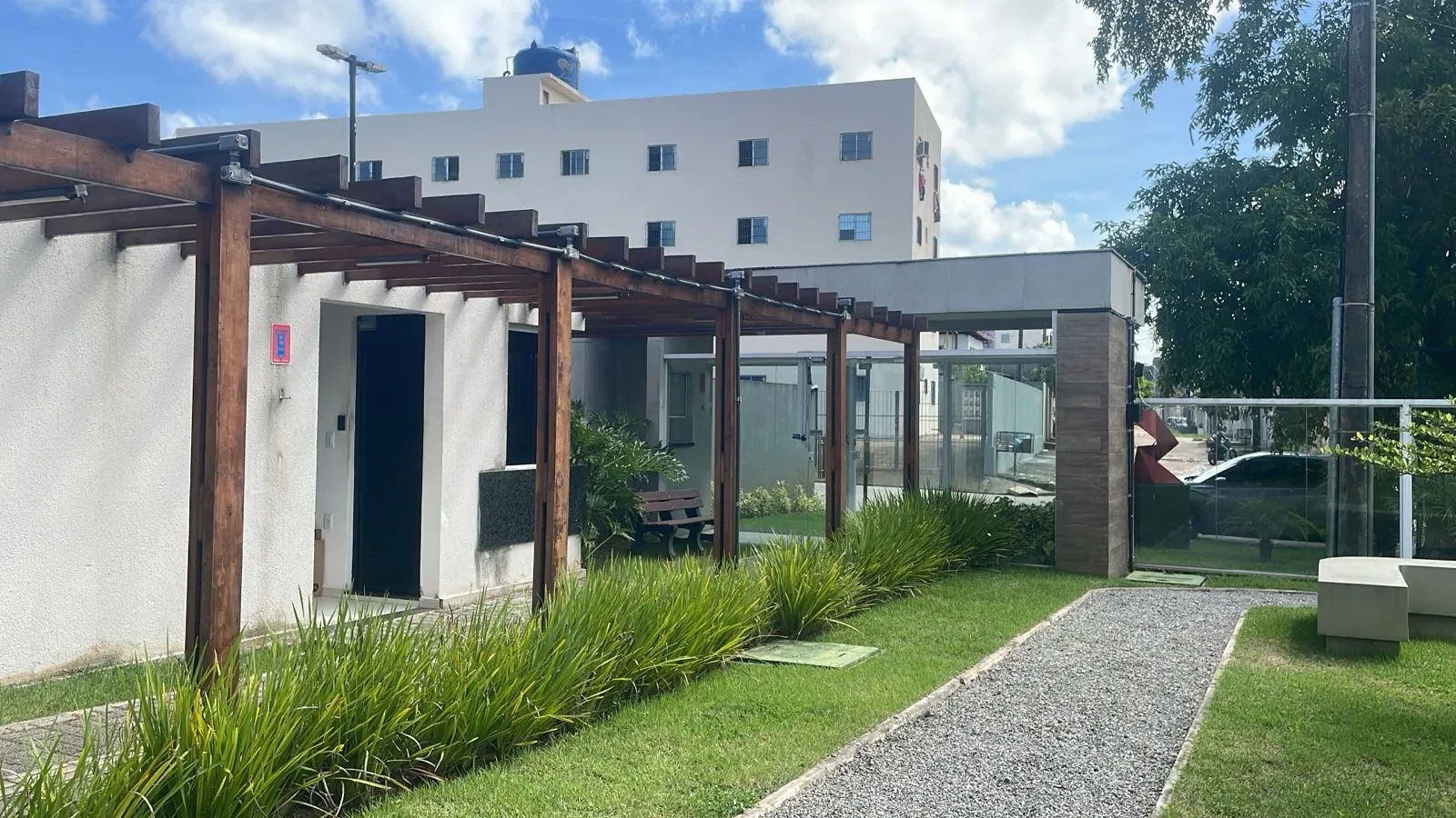 Imagem Apartamento com 2 Quartos à Venda, 45 metros em Caxangá - Recife