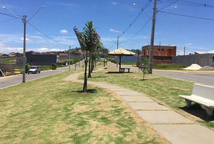 Terreno à Venda, 140 m² em Residencial Vino Barolo - Bragança Paulista