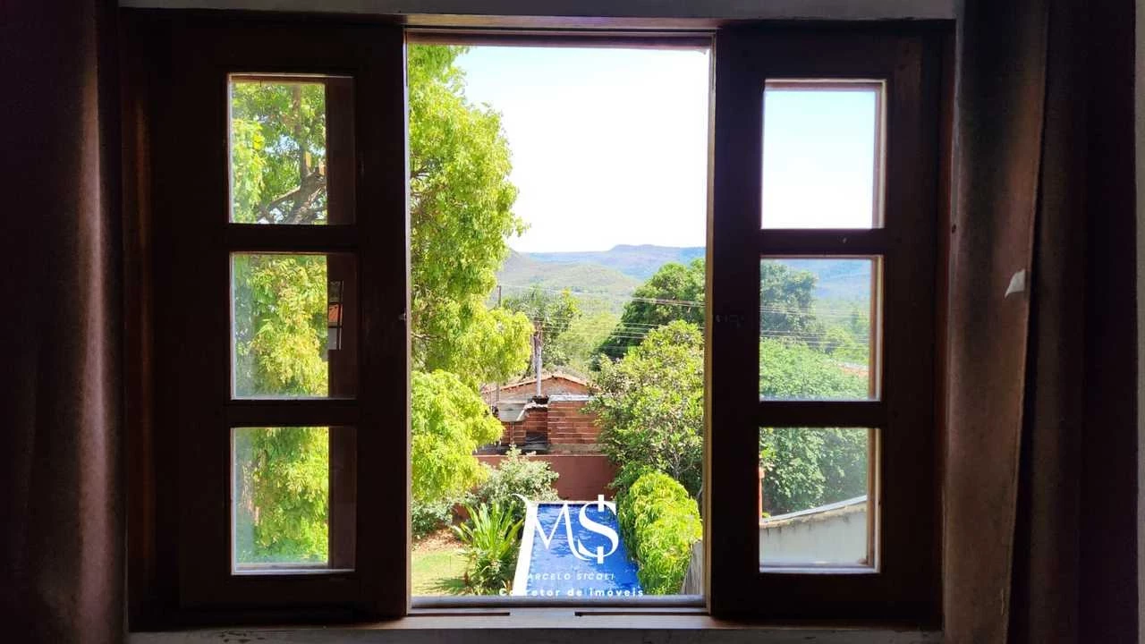 Imagem Sobrado com 4 Quartos à Venda, 550 m² em Centro - Pirenópolis