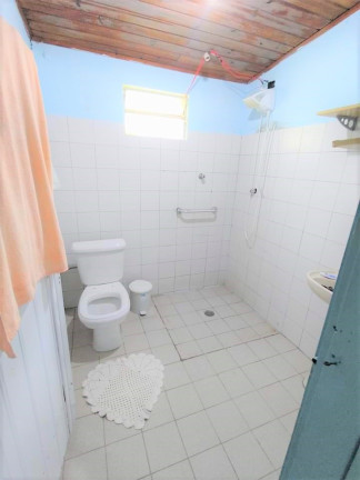 Casa com 2 Quartos à Venda,  em Morro do Abrigo - São Sebastião