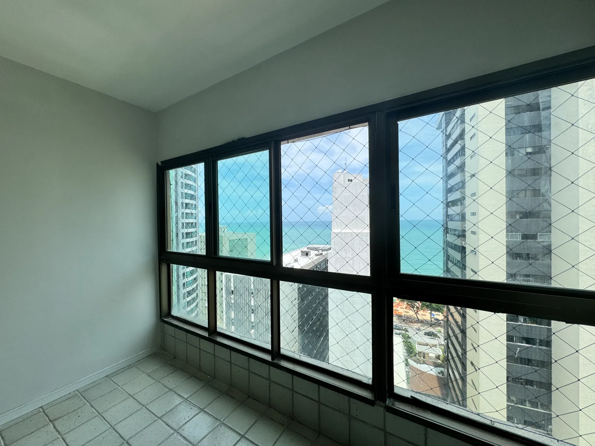 Imagem Apartamento com 2 Quartos à Venda ou Locação, 86 metros em Boa Viagem - Recife